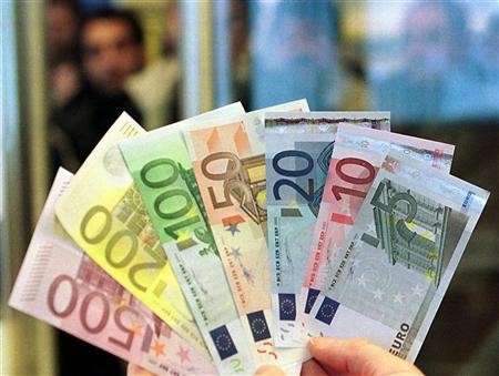 Banconote false. Come riconoscere i soldi falsi e la soluzione